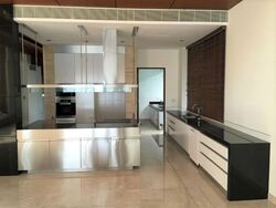 Ocean Drive (D4), Detached #567980601